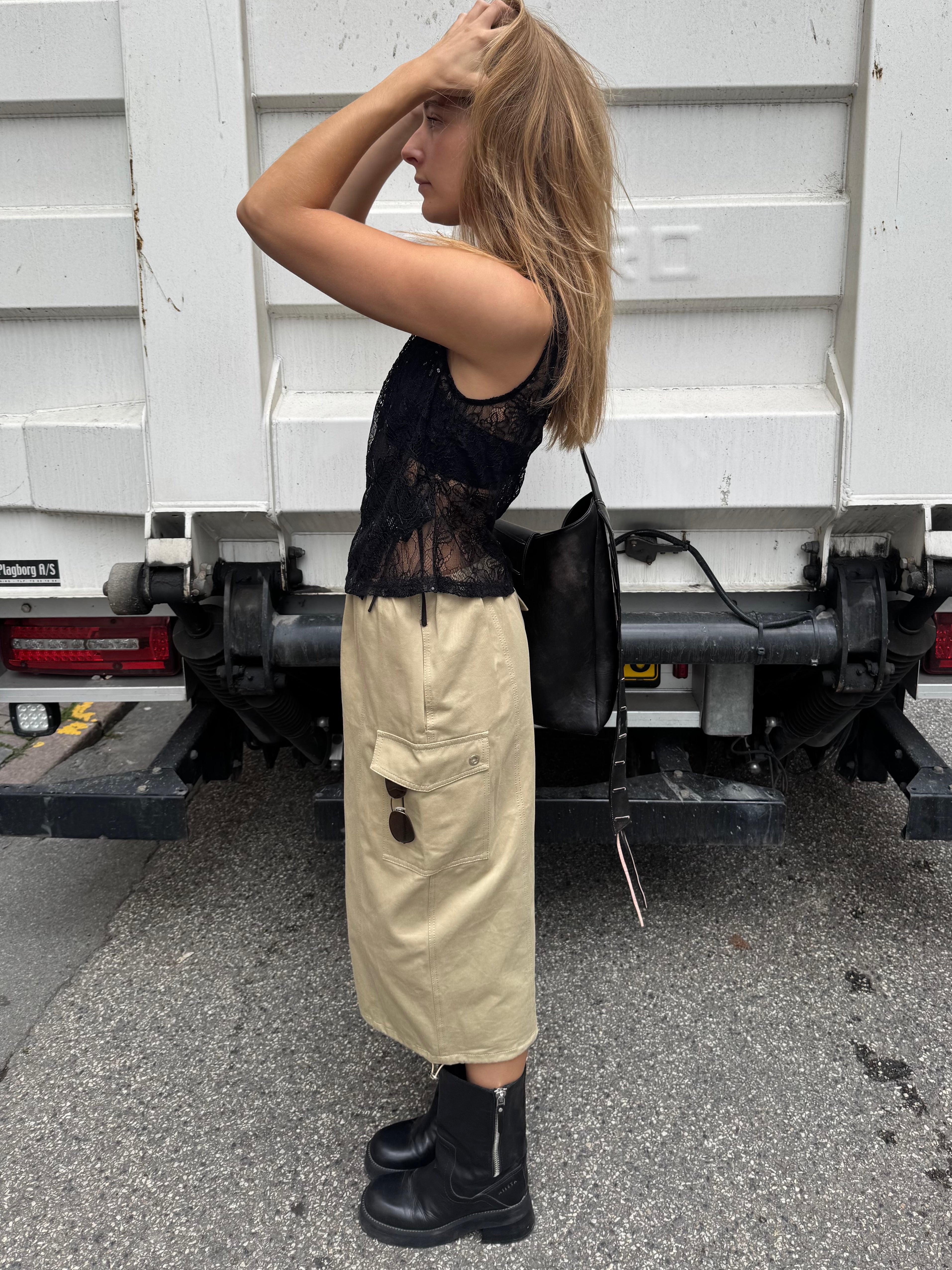 Alvaro-F_Khaki Beige_Content_1