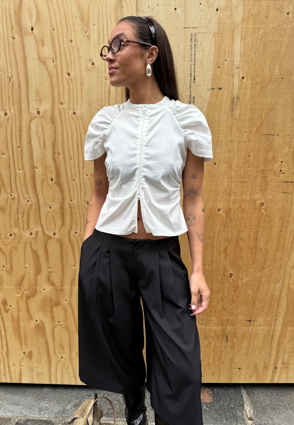 Papez-F_White_Content_0